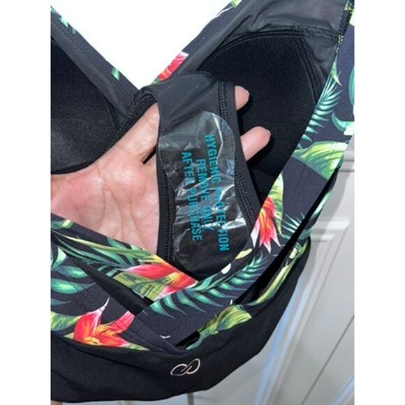 NWOT CALIA by Carrie Underwood Women's Tropical Print‎ One-Piece Swimsuit 4 - Picture 9 of 9